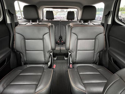 2021 GMC Acadia AT4