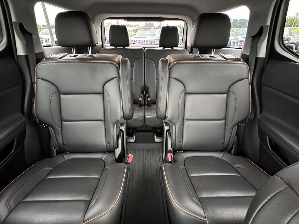 2021 GMC Acadia AT4