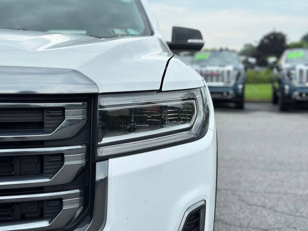 2021 GMC Acadia AT4