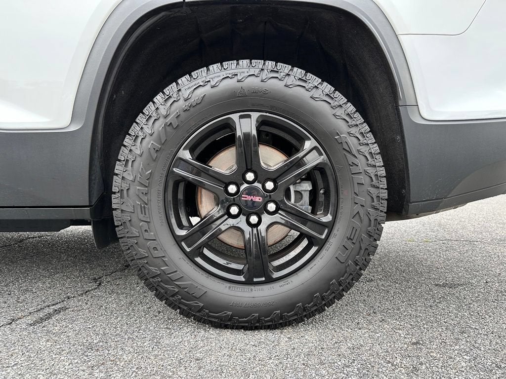 2021 GMC Acadia AT4