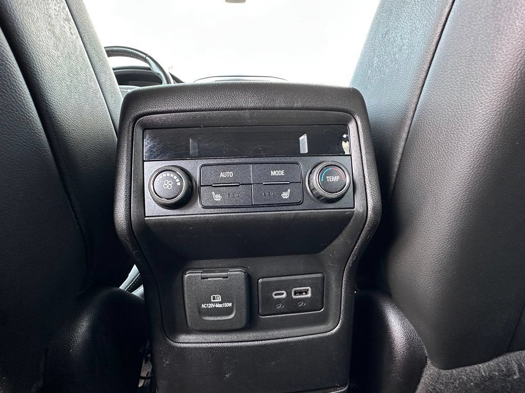 2021 GMC Acadia SLT