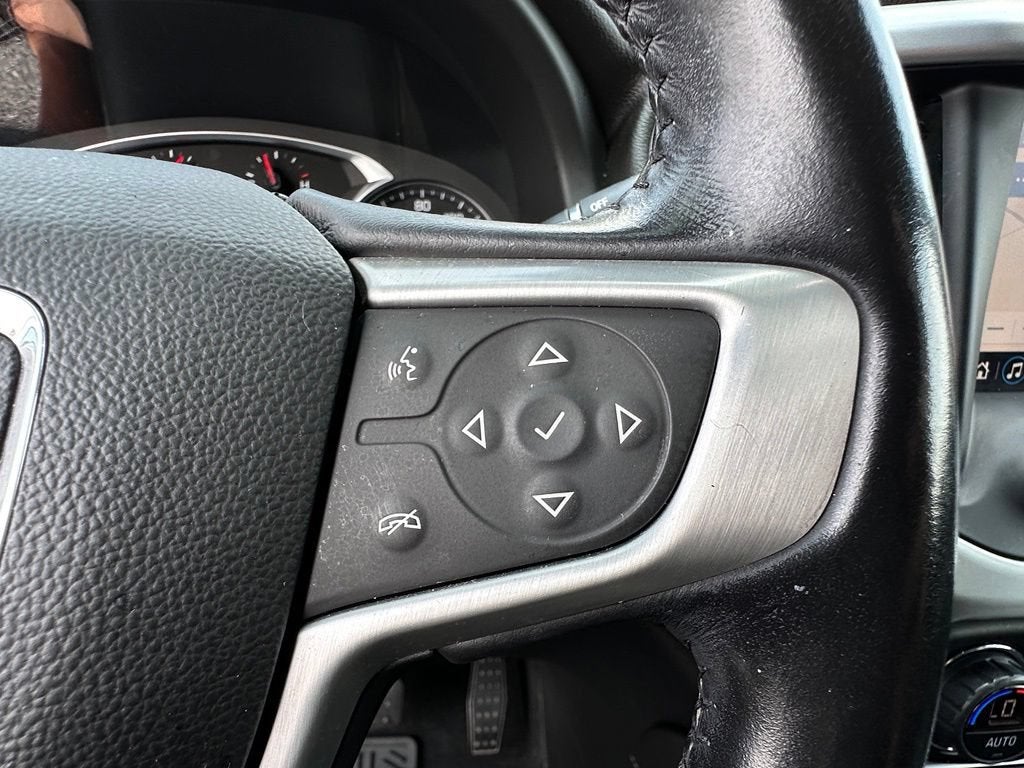 2021 GMC Acadia SLT