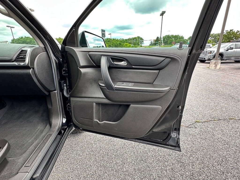 2016 GMC Acadia SLE