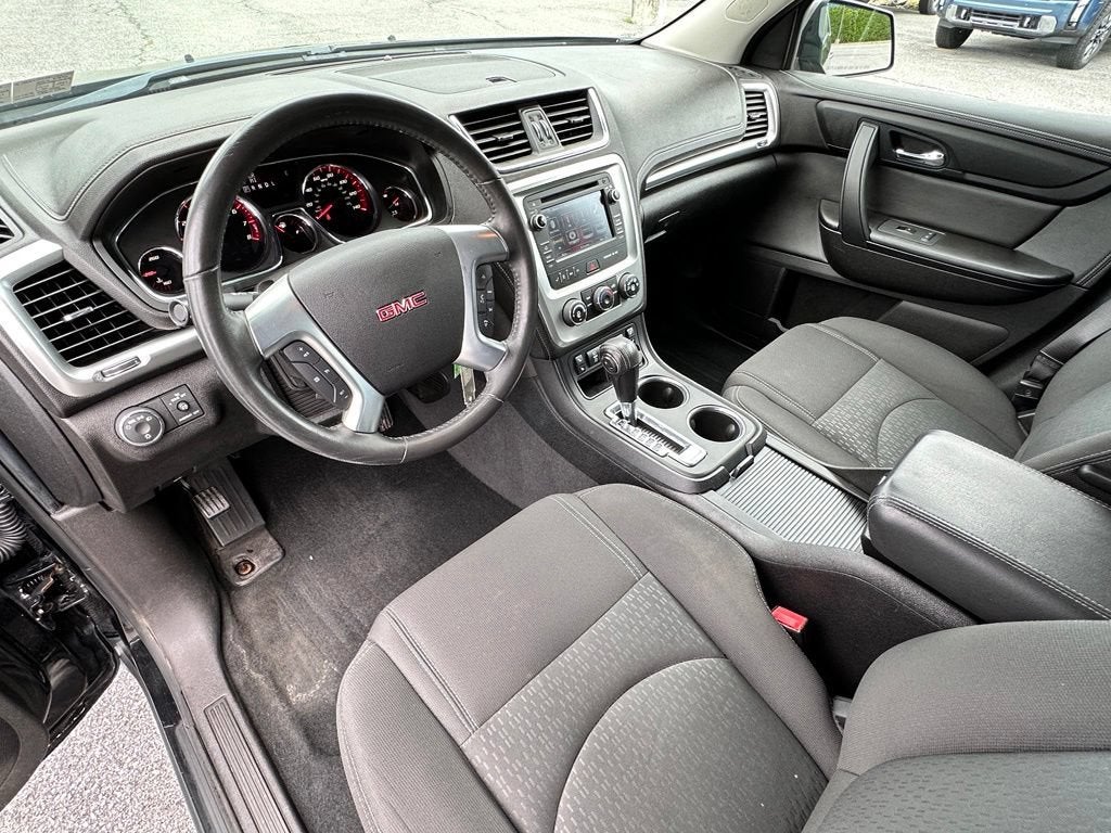 2016 GMC Acadia SLE