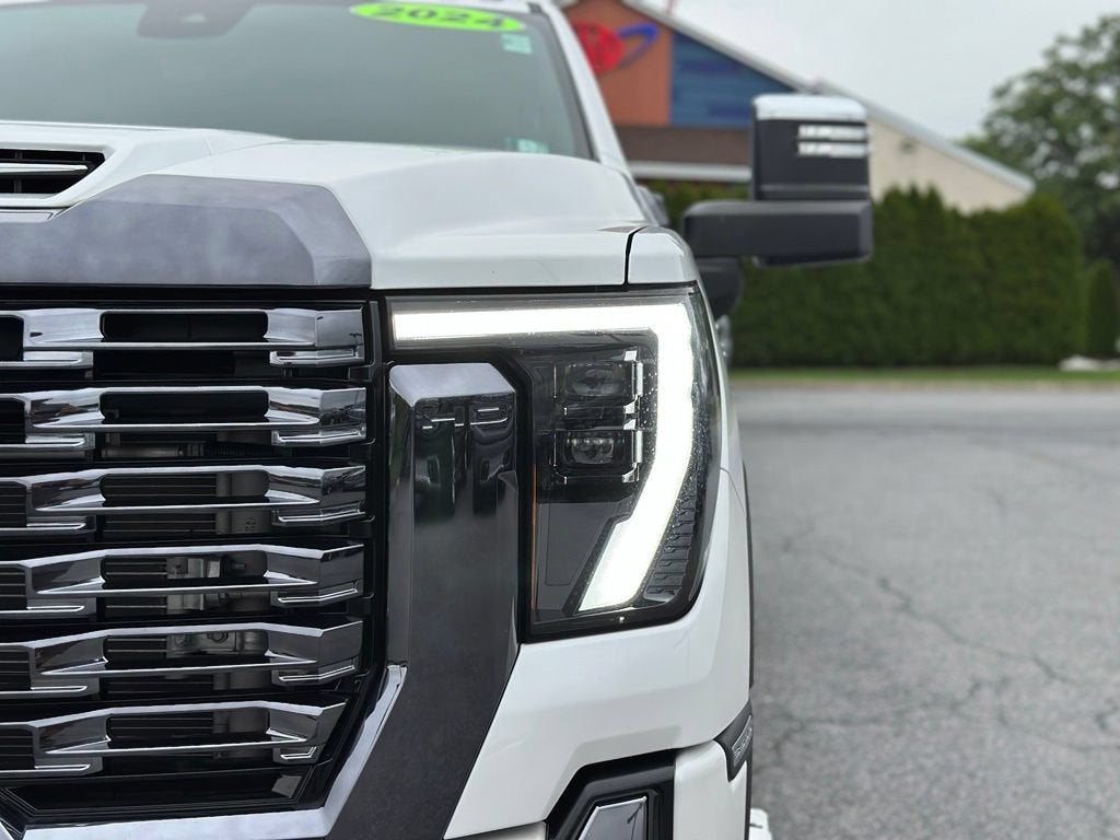 2024 GMC Sierra 3500 HD Denali Ultimate DRW