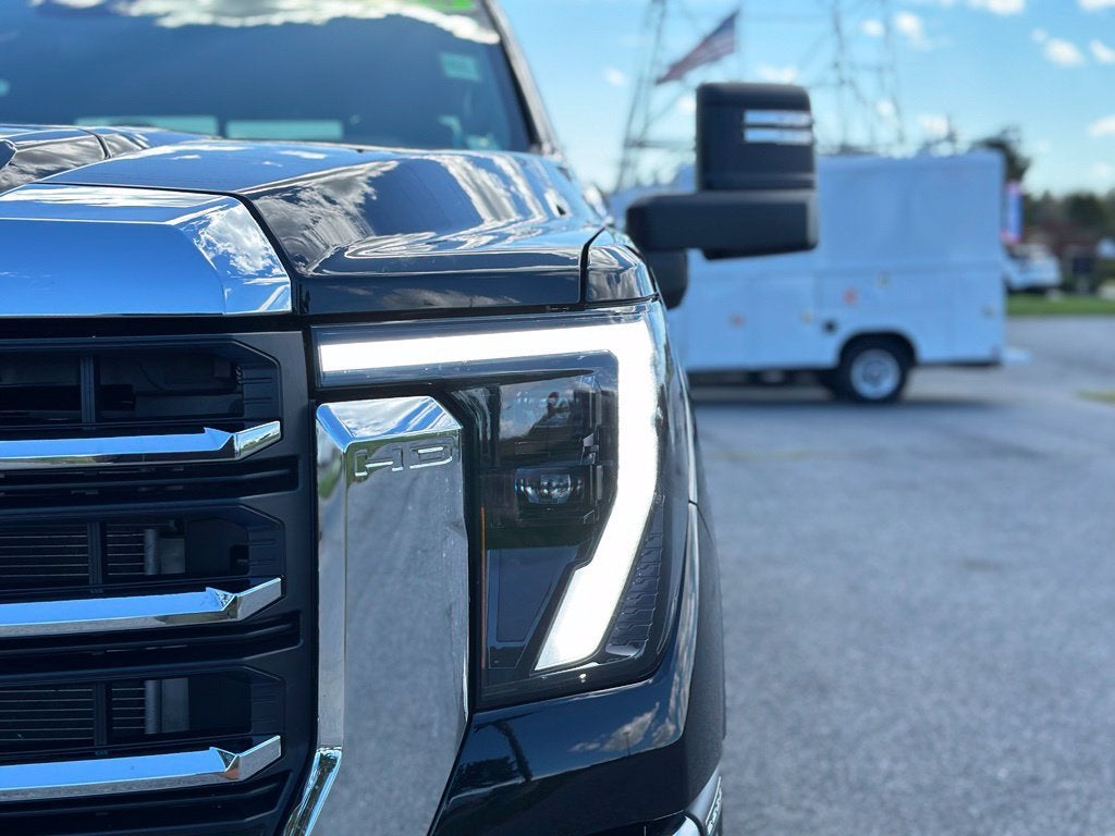 2026 GMC Sierra 3500 HD SLE DRW