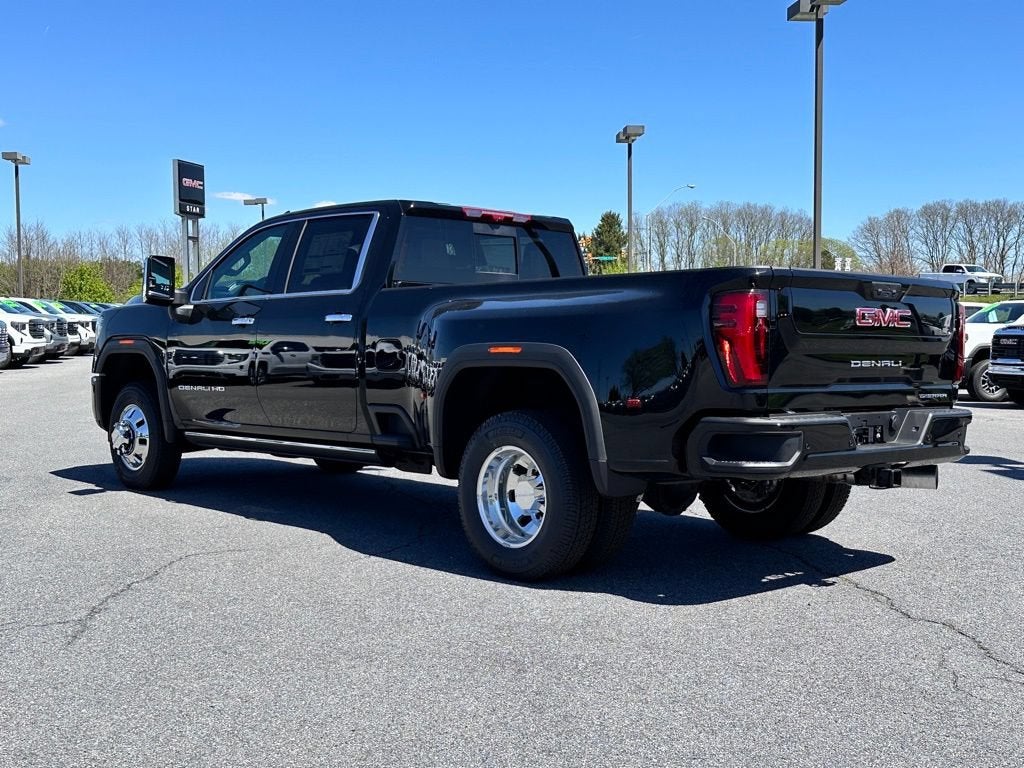 2026 GMC Sierra 3500 HD Denali DRW