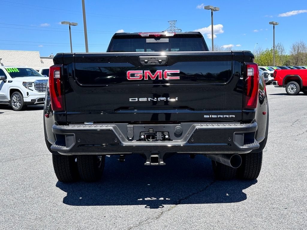 2026 GMC Sierra 3500 HD Denali DRW