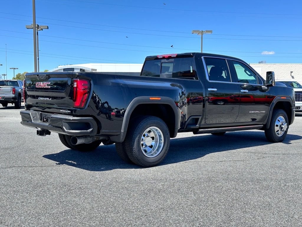 2026 GMC Sierra 3500 HD Denali DRW