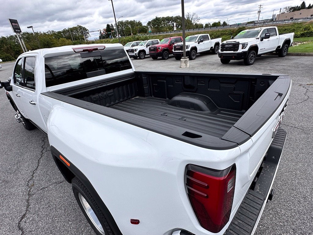 2026 GMC Sierra 3500 HD Denali DRW