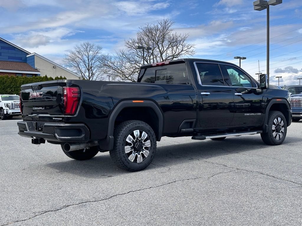 2026 GMC Sierra 3500 HD Denali