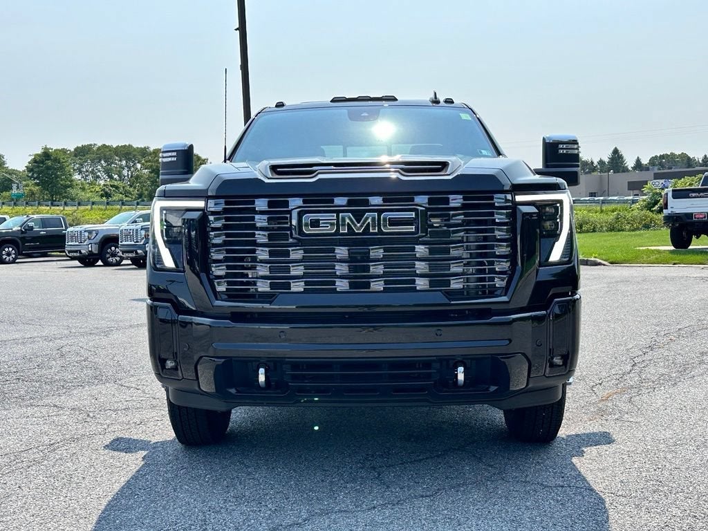 2026 GMC Sierra 3500 HD Denali Ultimate DRW