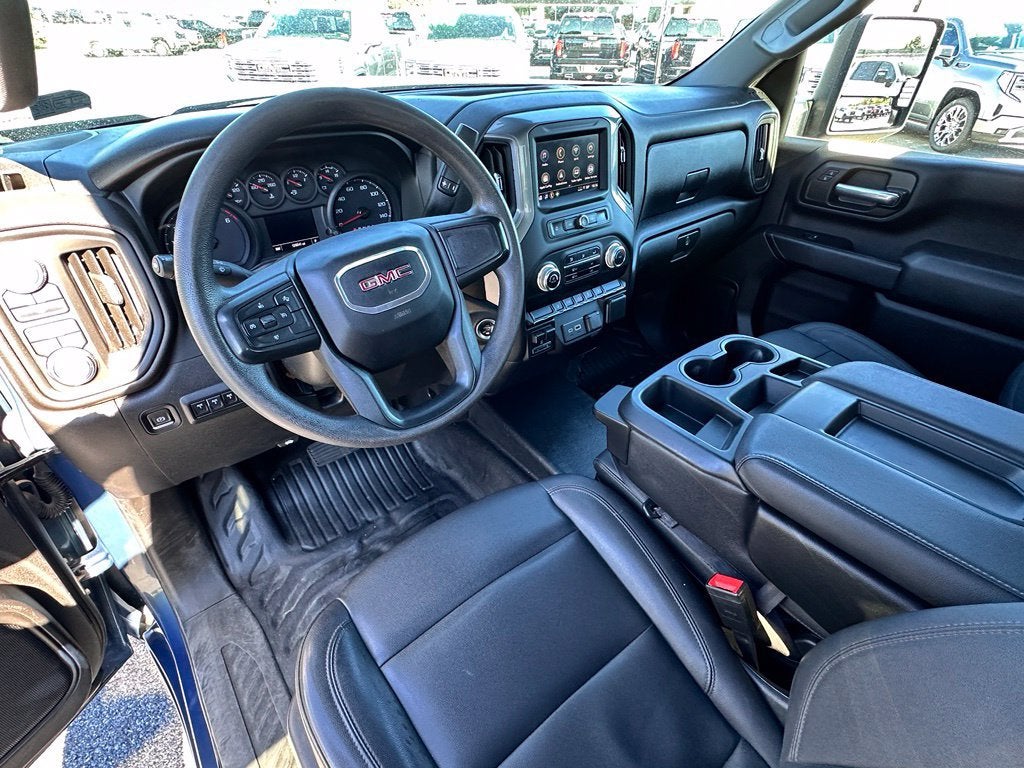 2024 GMC Sierra 2500 HD Pro