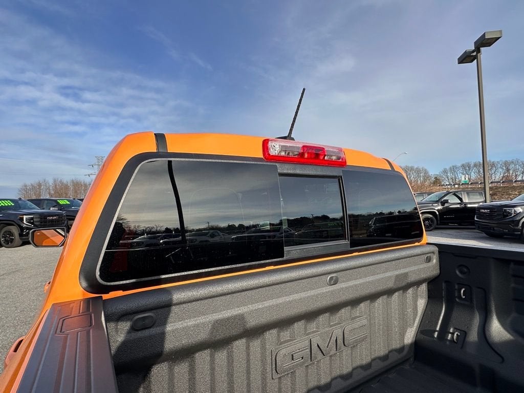2025 GMC Canyon AT4