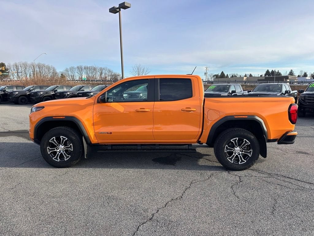 2025 GMC Canyon AT4