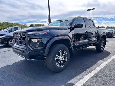 2023 GMC Canyon 4WD AT4
