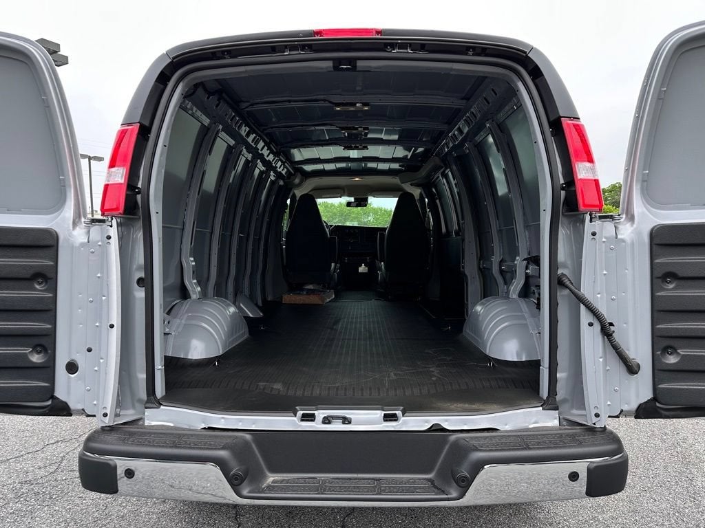 2026 GMC Savana Cargo Work Van