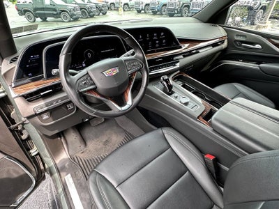 2024 Cadillac Escalade Luxury