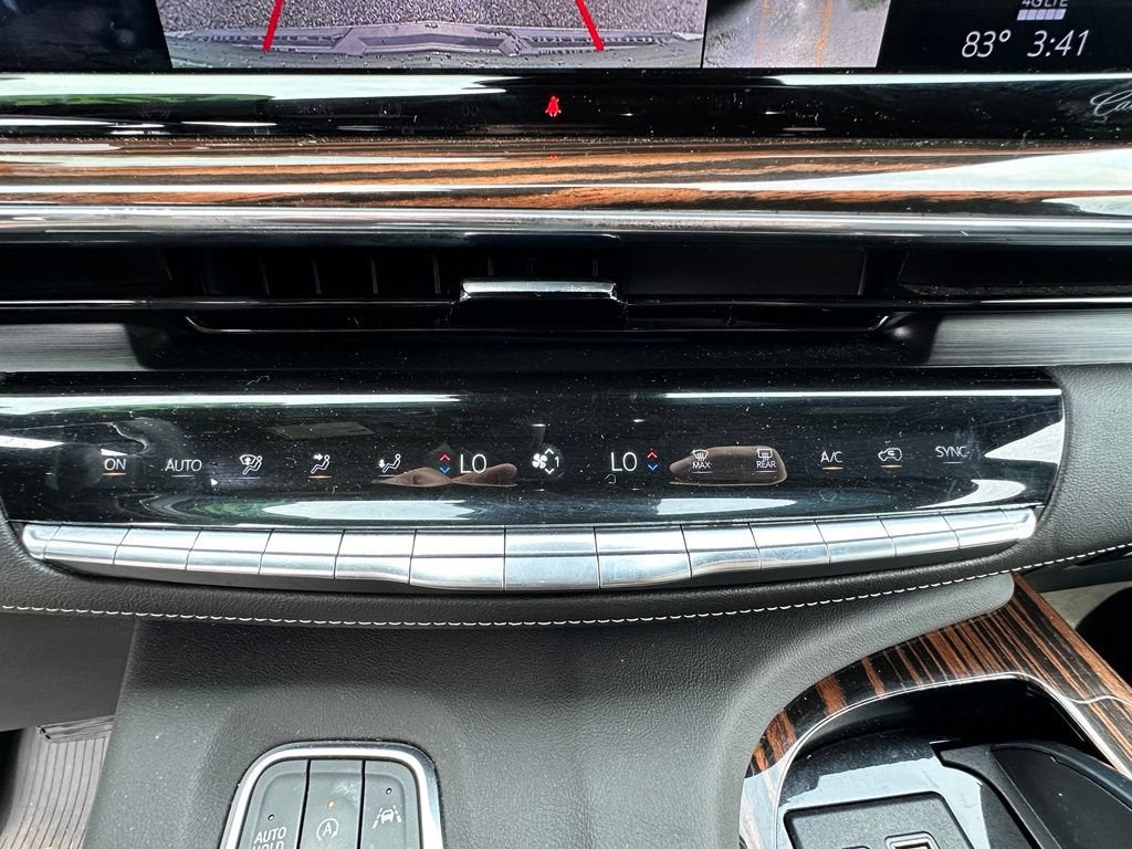 2024 Cadillac Escalade Luxury