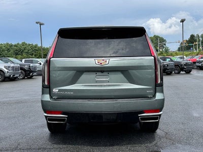 2024 Cadillac Escalade Luxury