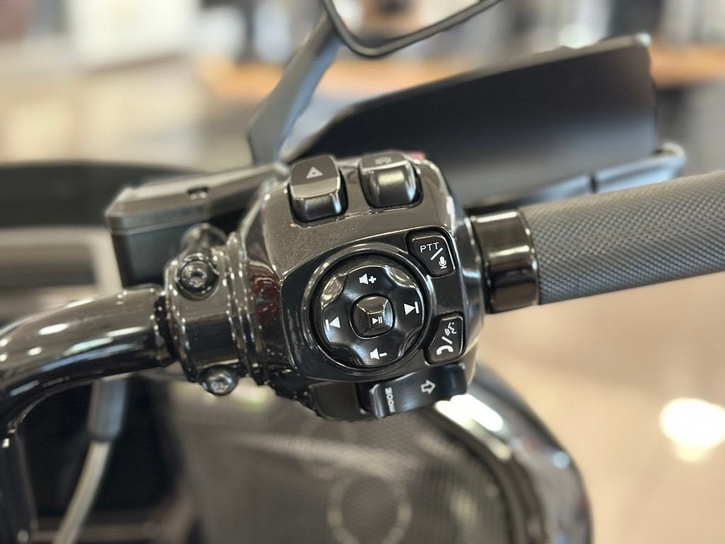 2024 HARLEY DAVIDSON BIKE Base