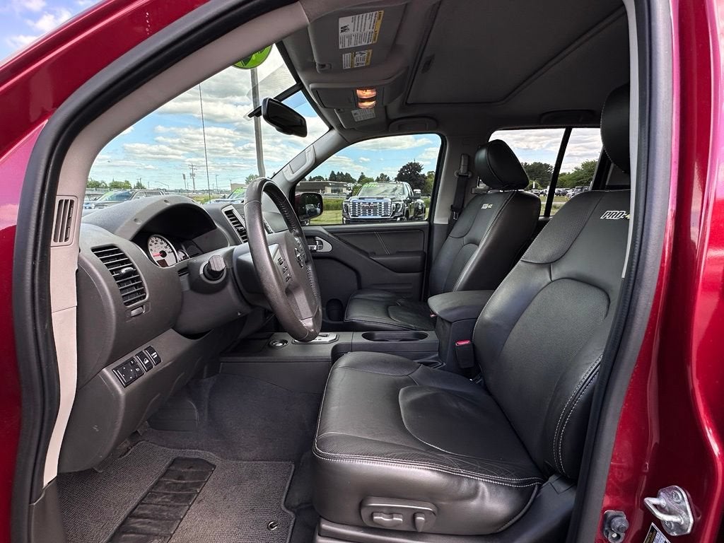 2021 Nissan Frontier Crew Cab PRO-4X 4x4