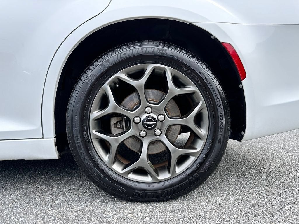 2015 Chrysler 300 300S