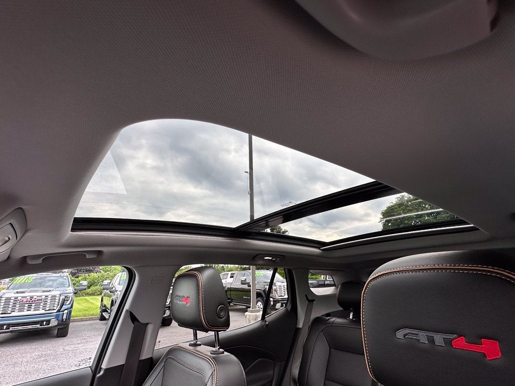 2023 GMC Terrain AT4