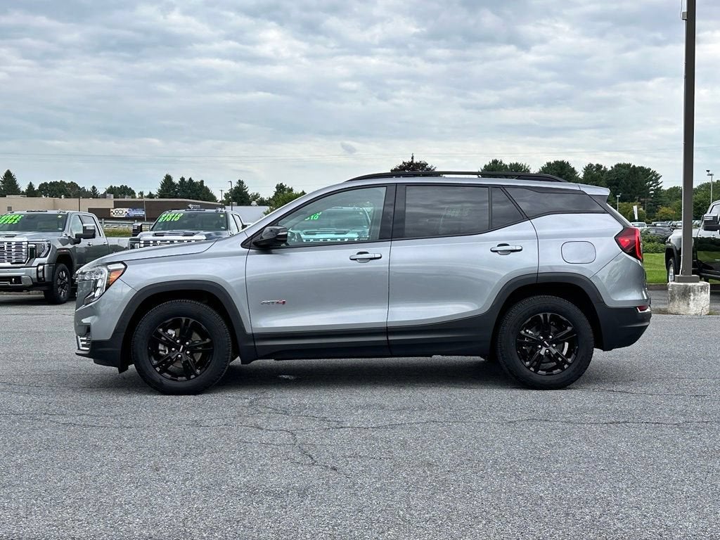 2023 GMC Terrain AT4