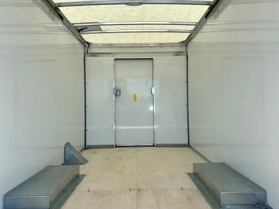 2025 GMC Savana Cutaway 3500 1WT