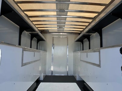 2026 GMC Savana Cutaway 3500 1WT