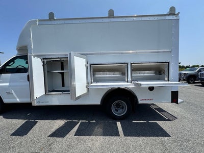 2026 GMC Savana Cutaway 4500 2WT