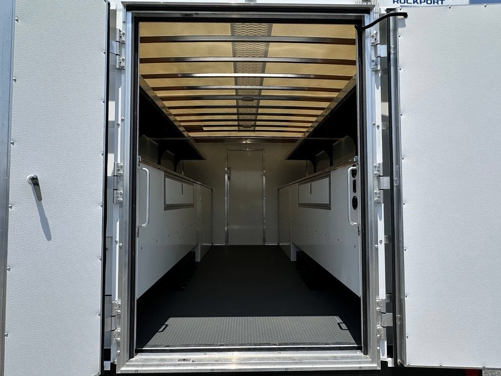 2026 GMC Savana Cutaway 4500 2WT